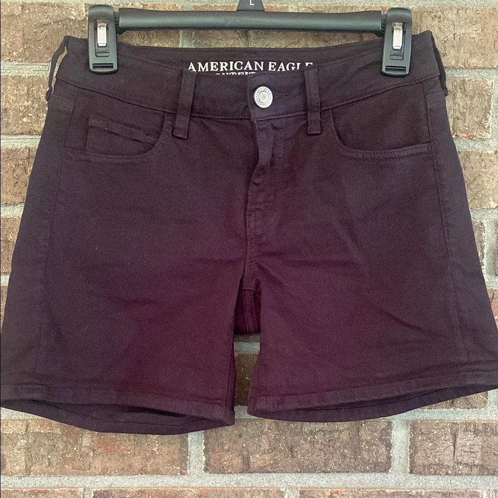 American Eagle Outfitters Midi Women's Black Super Stretch size 4 Shorts
